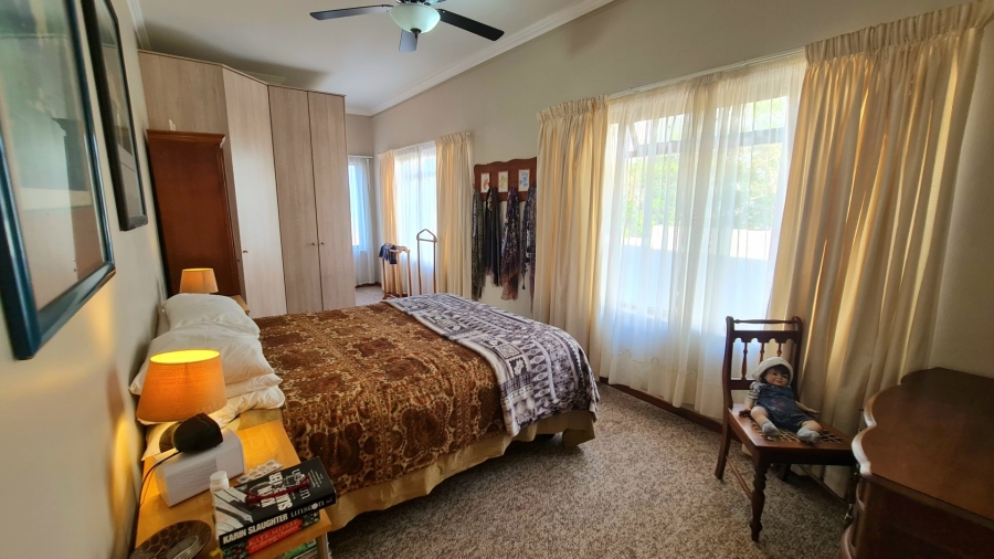 3 Bedroom Property for Sale in Upper Robberg Western Cape